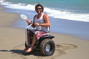 Disabili DOC – Genny Mobility – Paolo Badano sulla sua Genny ha riacquistato il piacere di “vivere” la spiaggia